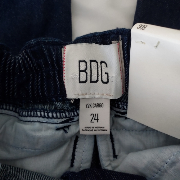 NWT Urban Outfitters Y2K cargos, blue, 24 - Picture 5 of 8